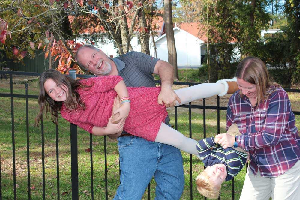 Faith Lutheran Church in Wesley Chapel, FL - Pastor Kurt Steinbrueck and His Family