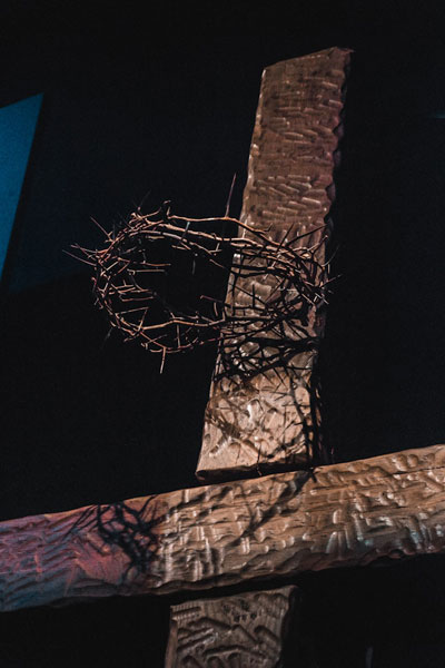 The Other Six - Faith Lutheran Church, Wesley Chapel, FL - A cross and crown of thorns