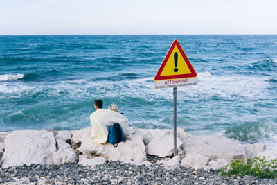 Daily Devotion - Faith Lutheran Church, Wesley Chapel, FL - Couple on rocks