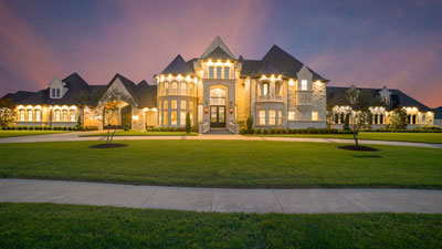 Daily Devotion - Faith Lutheran Church, Wesley Chapel, FL - Big beautiful house