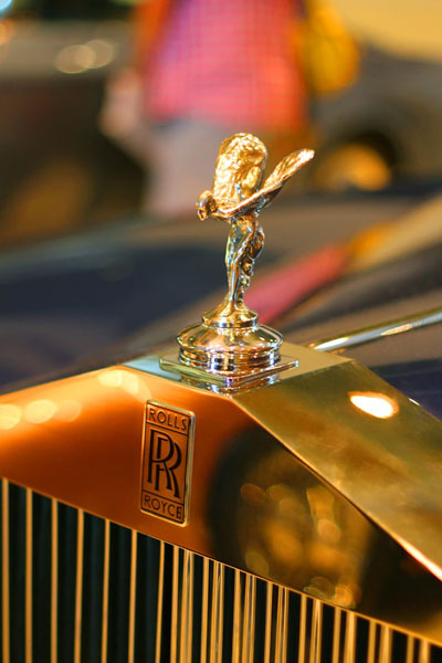 Daily Devotion - Faith Lutheran Church, Wesley Chapel, FL - Gold Rolls Royce