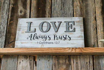 Daily Devotion - Faith Lutheran Church, Wesley Chapel, FL - Love always trusts sign